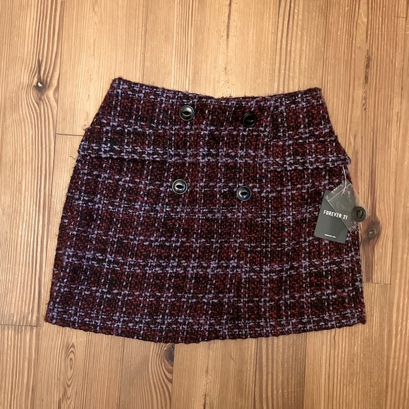 Forever 21 Dresses & Skirts - NWT 🏷 Forever21 wool mini skirt
